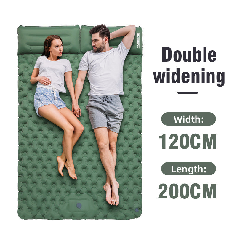Double Self-Inflatable Air Mattress with Integrated Pillows Camping