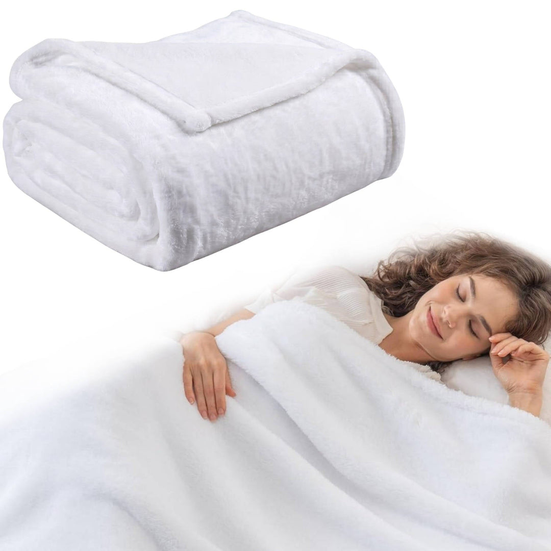 Lightweight Cooling Blanket Breathable Soft Knit Dual-Sided - Lenila