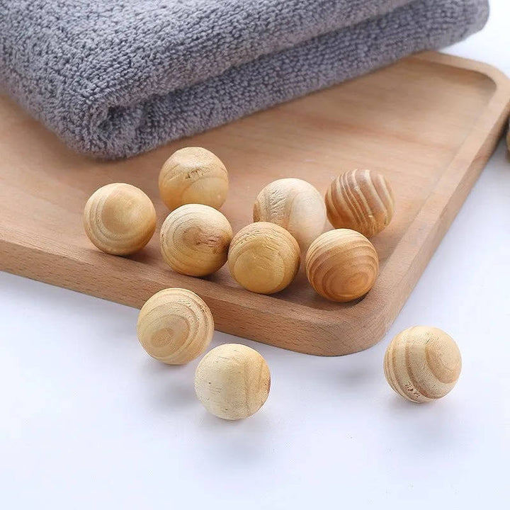 Moth Repellent Balls with Camphorwood for Closet Storage