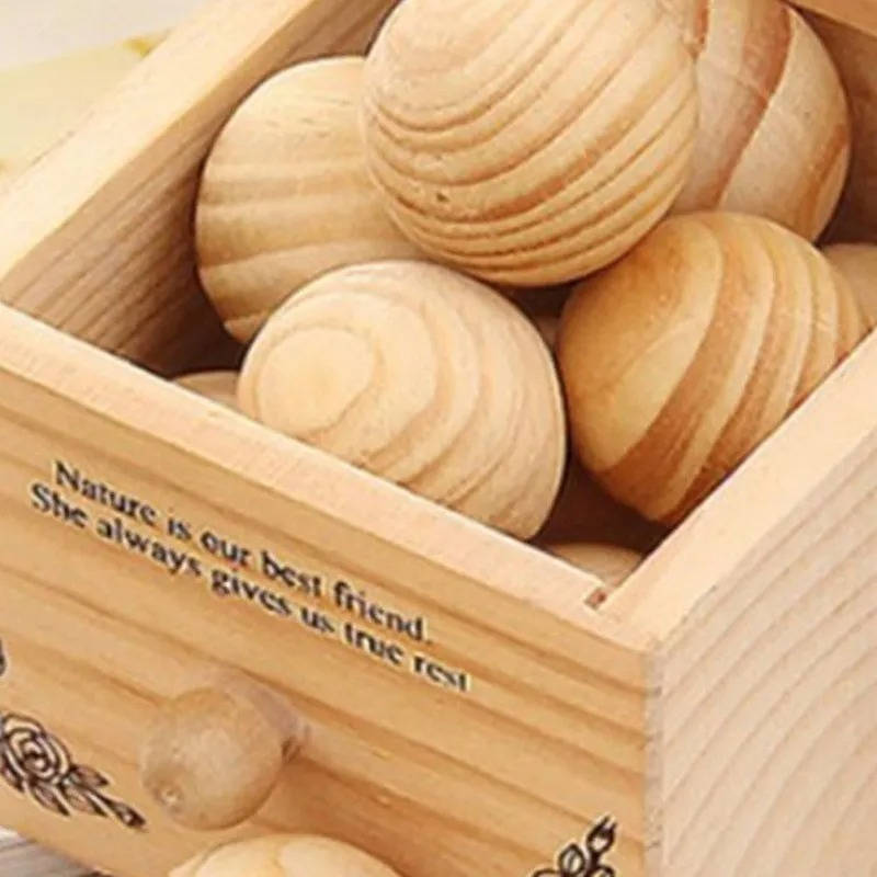 Moth Repellent Balls with Camphorwood for Closet Storage