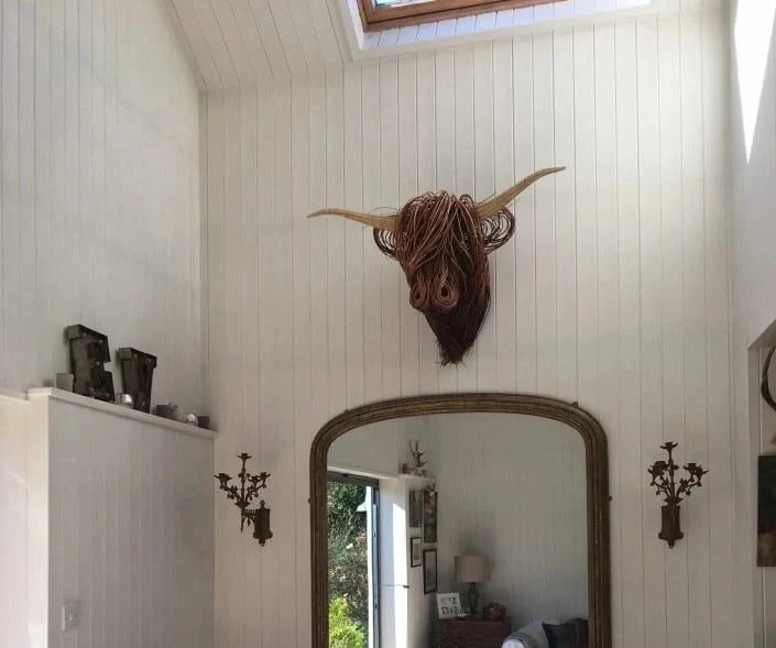 Wall Mounted Cow Sculpture Decorative Resin