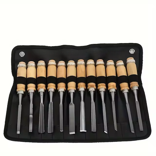 Wood Carving Chisel Set with Multiple Pieces