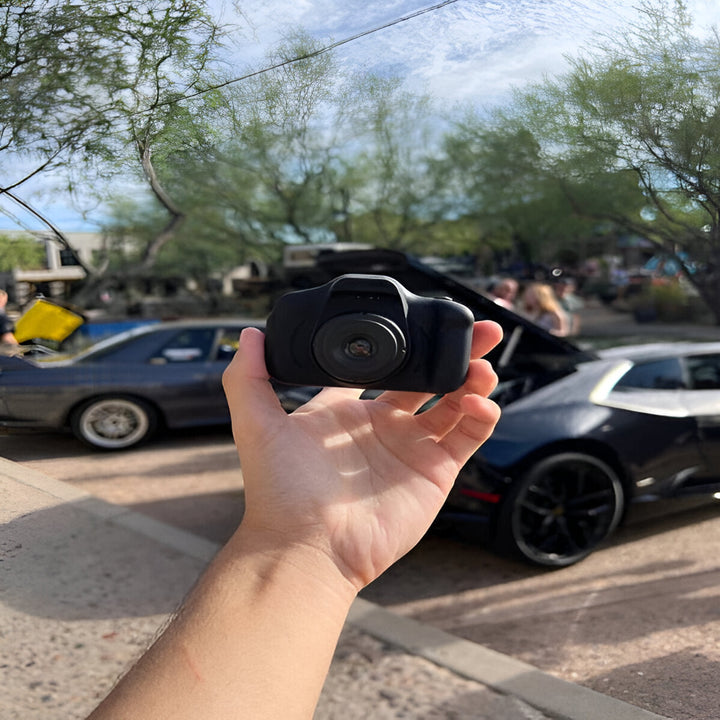 Digital Camera with Memory Card and Wireless Phone Transfer