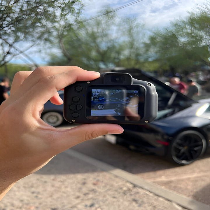 Digital Camera with Memory Card and Wireless Phone Transfer