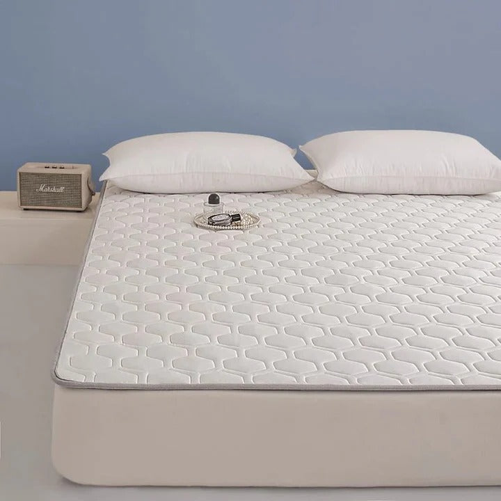 Quilted Cooling Mattress Pad High-Density Cooling Fiber