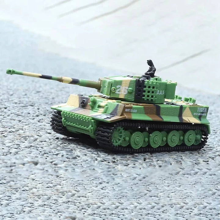 RC Tank Scale Model with Simulation Features