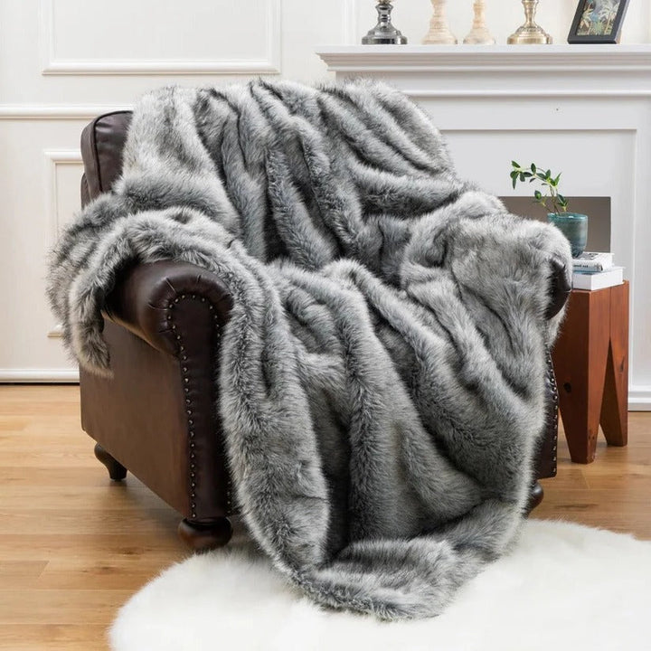 Plush Faux Fur Blanket Soft Cozy Throw