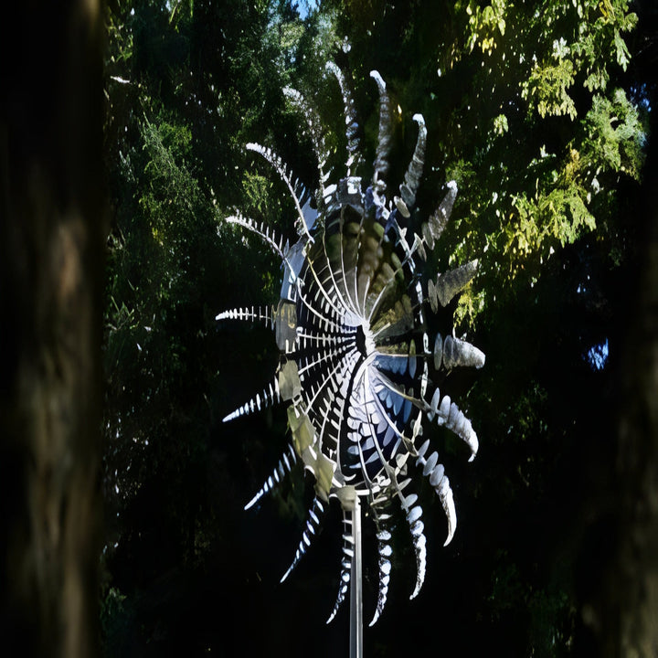Decorative Metal Windmill Garden Ornament Spinning Design