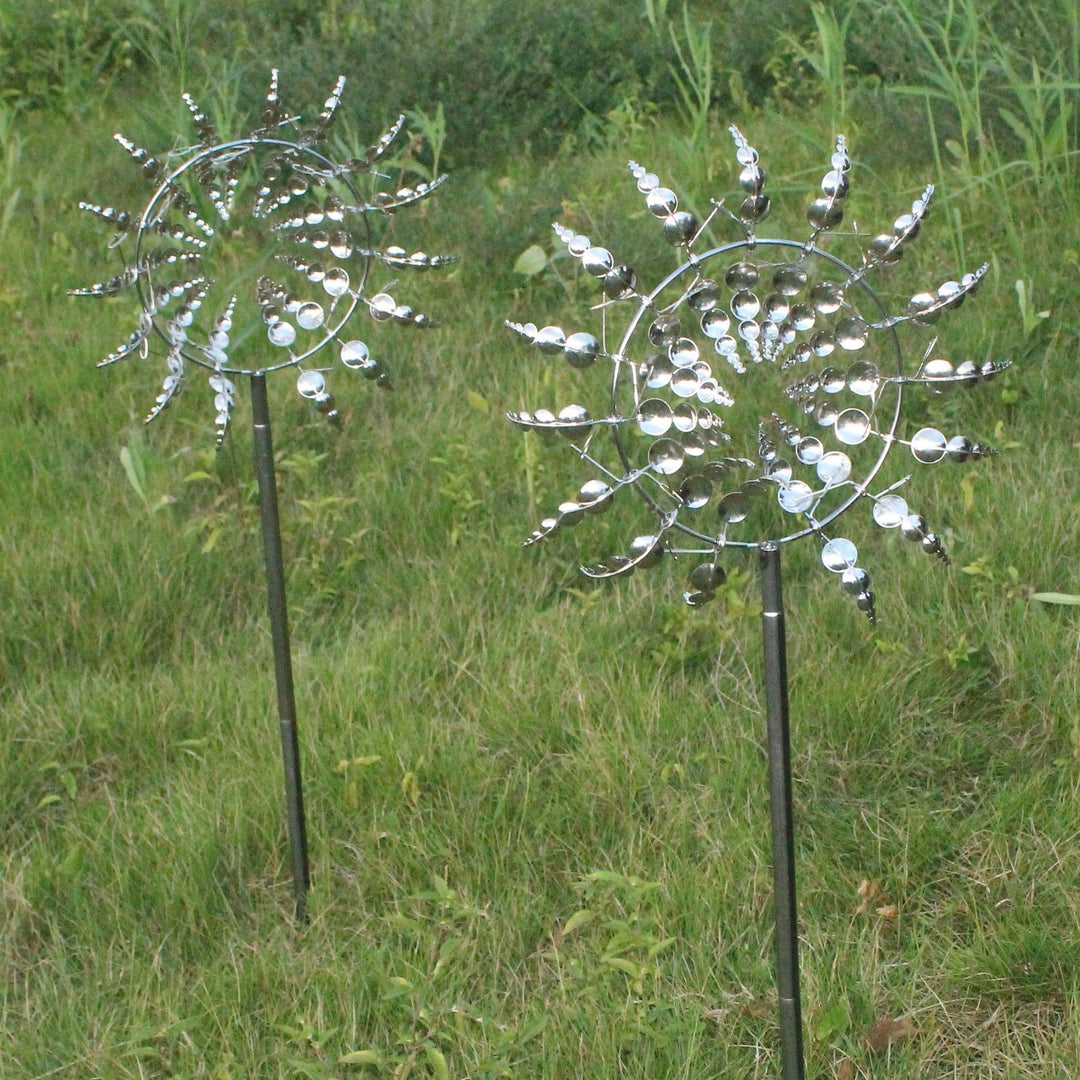 Decorative Metal Windmill Garden Ornament Spinning Design