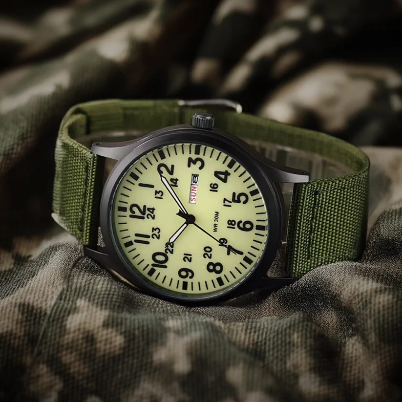 Mens Outdoor Watch Waterproof Scratch Resistant Case
