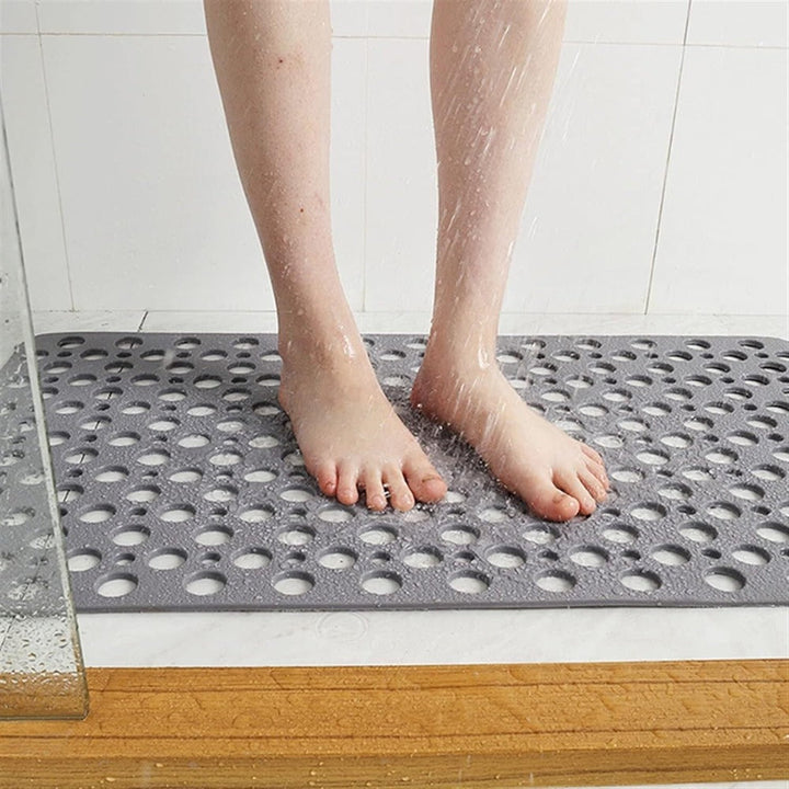 Non-Slip Shower Mat with Suction Cups and Drainage Holes 16x28 Inch - Lenila