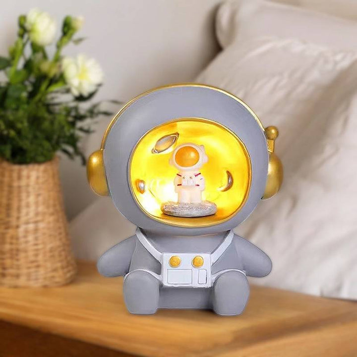 Kids 2-in-1 Astronaut Piggy Bank and Night Lamp - Lenila