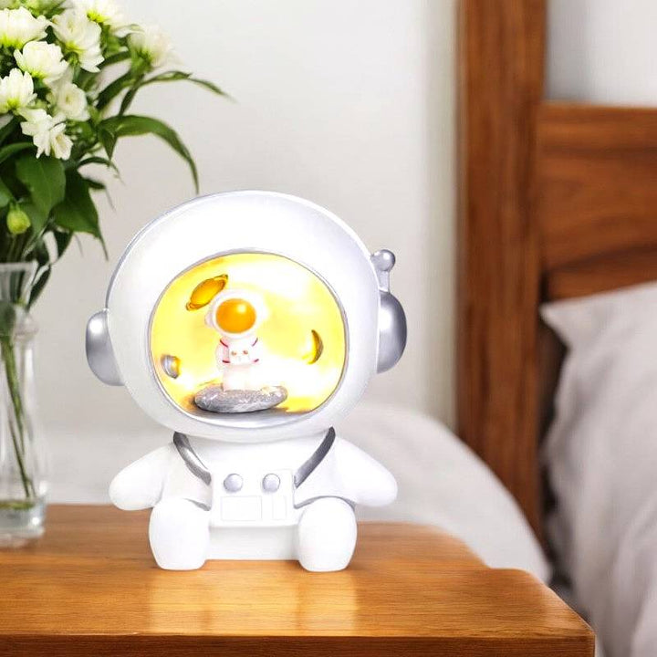 Kids 2-in-1 Astronaut Piggy Bank and Night Lamp